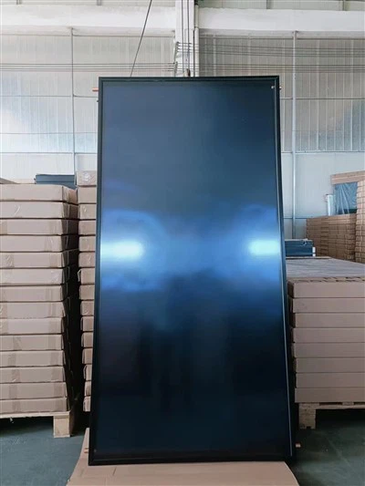 Flacher Wärmekollektor